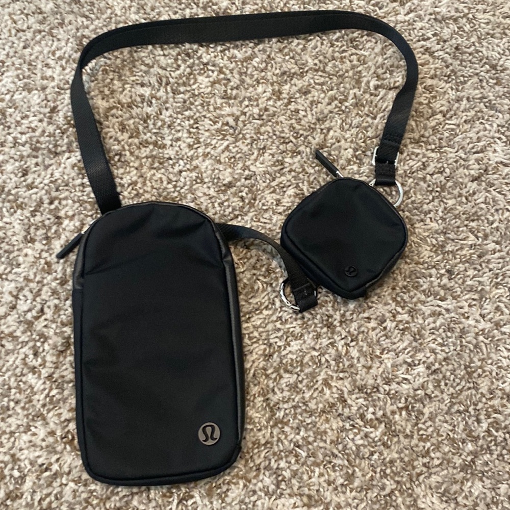 Lululemon crossbody phone bag